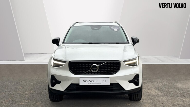 Volvo XC40 2.0 B3P Ultra Dark 5dr Auto Petrol Estate